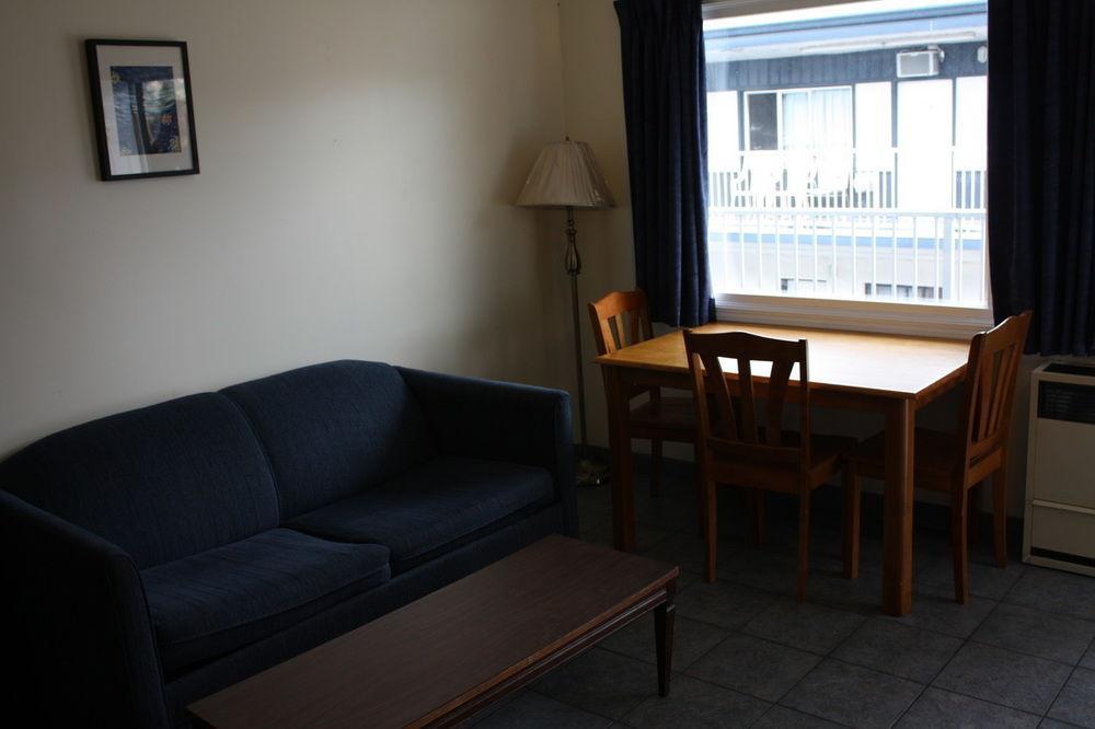 Sunny Beach Motel Penticton Kültér fotó